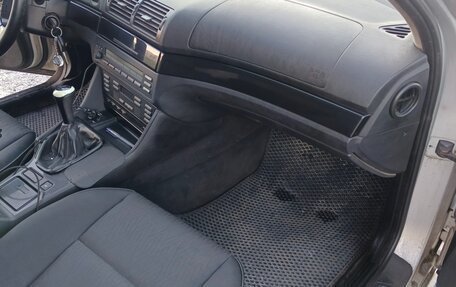 BMW 5 серия, 2002 год, 550 000 рублей, 11 фотография