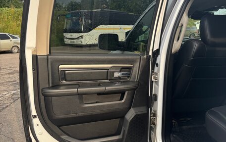 Dodge RAM IV, 2013 год, 3 400 000 рублей, 10 фотография