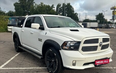 Dodge RAM IV, 2013 год, 3 400 000 рублей, 2 фотография
