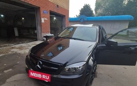 Mercedes-Benz C-Класс, 2011 год, 1 300 000 рублей, 4 фотография