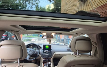 Mercedes-Benz C-Класс, 2011 год, 1 300 000 рублей, 22 фотография