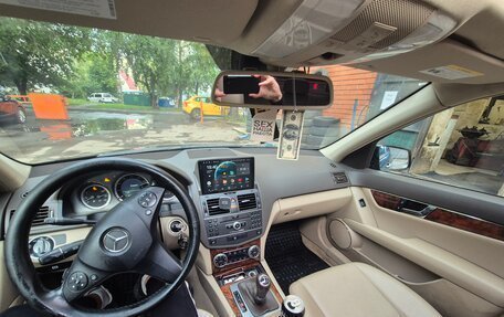 Mercedes-Benz C-Класс, 2011 год, 1 300 000 рублей, 29 фотография