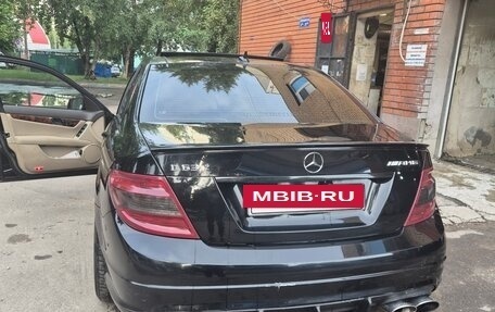 Mercedes-Benz C-Класс, 2011 год, 1 300 000 рублей, 12 фотография