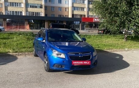 Chevrolet Cruze II, 2011 год, 510 000 рублей, 2 фотография
