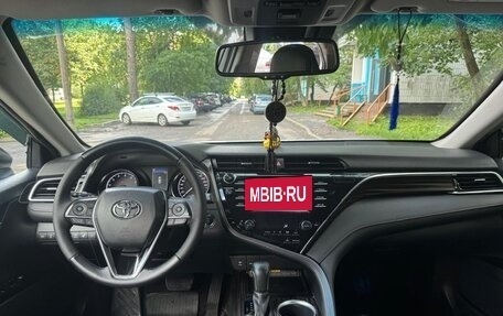 Toyota Camry, 2019 год, 2 500 000 рублей, 14 фотография