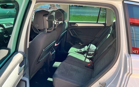 Volkswagen Tiguan II, 2018 год, 3 150 000 рублей, 13 фотография