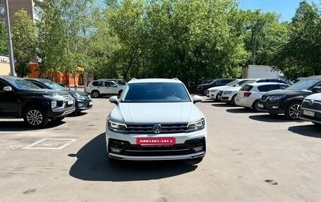 Volkswagen Tiguan II, 2018 год, 3 150 000 рублей, 2 фотография