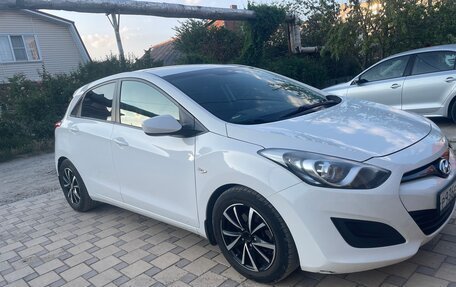 Hyundai i30 II рестайлинг, 2012 год, 950 000 рублей, 17 фотография