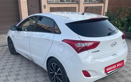 Hyundai i30 II рестайлинг, 2012 год, 950 000 рублей, 7 фотография