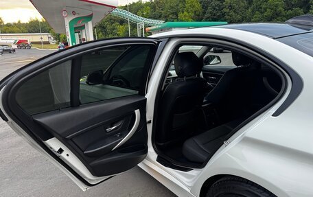 BMW 3 серия, 2015 год, 2 100 000 рублей, 11 фотография