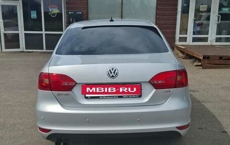 Volkswagen Jetta VI, 2013 год, 1 300 000 рублей, 5 фотография