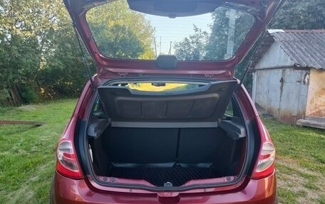 Renault Sandero I, 2011 год, 610 000 рублей, 6 фотография