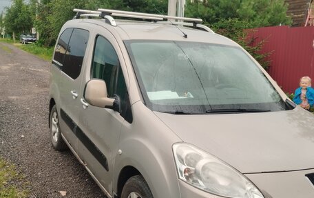 Peugeot Partner II рестайлинг 2, 2012 год, 550 000 рублей, 2 фотография