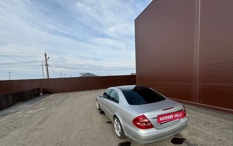 Mercedes-Benz E-Класс, 2003 год, 1 190 000 рублей, 3 фотография