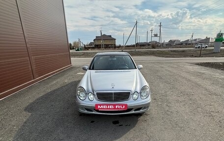 Mercedes-Benz E-Класс, 2003 год, 1 190 000 рублей, 7 фотография