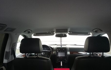 Volkswagen Touareg III, 2008 год, 1 460 000 рублей, 26 фотография