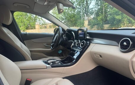 Mercedes-Benz C-Класс, 2016 год, 2 600 000 рублей, 20 фотография
