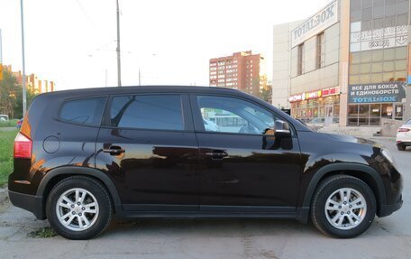 Chevrolet Orlando I, 2014 год, 1 300 000 рублей, 5 фотография
