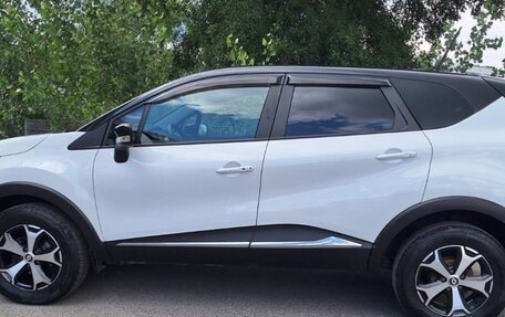 Renault Kaptur I рестайлинг, 2021 год, 1 600 000 рублей, 9 фотография