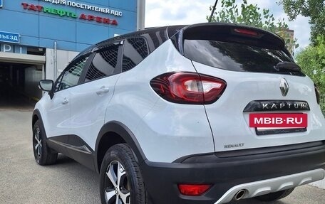 Renault Kaptur I рестайлинг, 2021 год, 1 600 000 рублей, 8 фотография