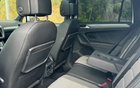 Volkswagen Tiguan II, 2019 год, 3 590 000 рублей, 10 фотография