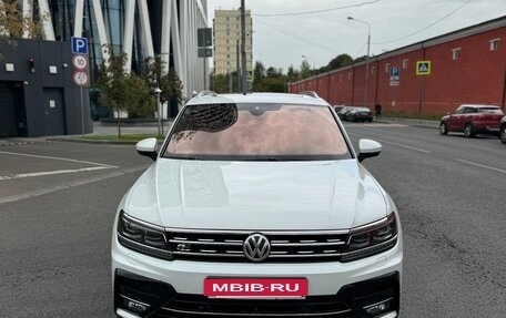 Volkswagen Tiguan II, 2019 год, 3 590 000 рублей, 5 фотография