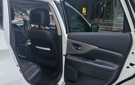 Nissan Murano, 2018 год, 1 999 000 рублей, 15 фотография