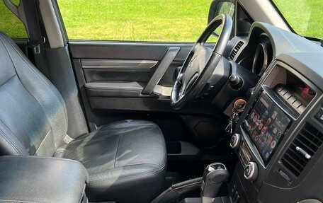 Mitsubishi Pajero IV, 2012 год, 2 150 000 рублей, 8 фотография