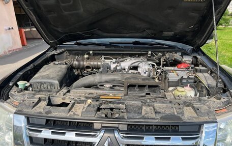 Mitsubishi Pajero IV, 2012 год, 2 150 000 рублей, 25 фотография
