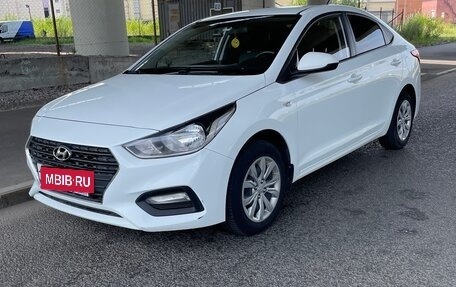 Hyundai Solaris II рестайлинг, 2019 год, 1 250 000 рублей, 1 фотография