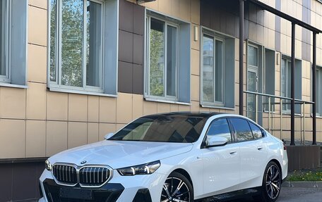 BMW 5 серия, 2024 год, 8 000 000 рублей, 2 фотография