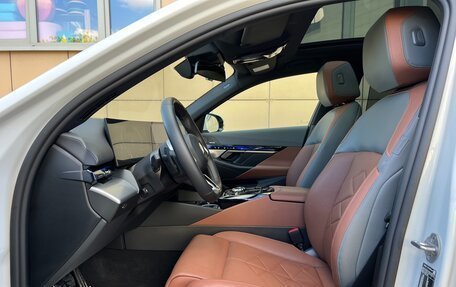 BMW 5 серия, 2024 год, 8 000 000 рублей, 11 фотография