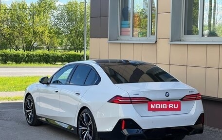 BMW 5 серия, 2024 год, 8 000 000 рублей, 7 фотография