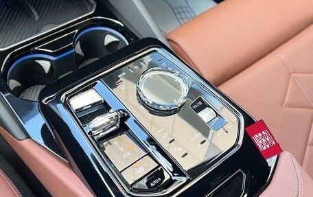 BMW 5 серия, 2024 год, 8 000 000 рублей, 18 фотография