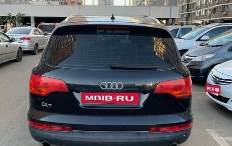 Audi Q7, 2006 год, 1 350 000 рублей, 3 фотография