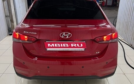 Hyundai Solaris II рестайлинг, 2018 год, 1 400 000 рублей, 5 фотография