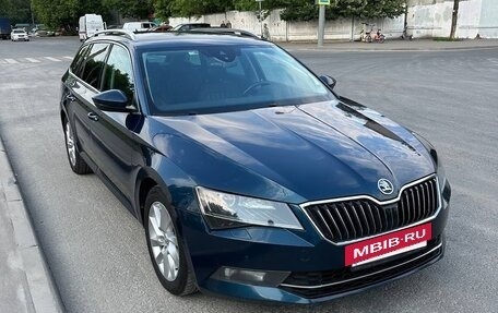 Skoda Superb III рестайлинг, 2017 год, 1 700 000 рублей, 2 фотография