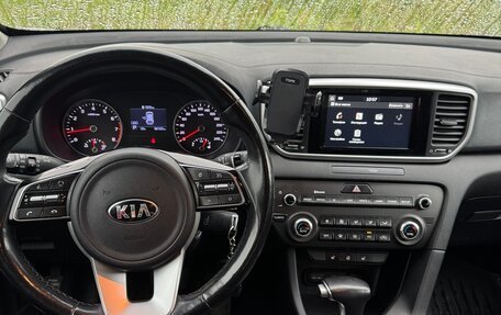 KIA Sportage IV рестайлинг, 2018 год, 2 050 000 рублей, 15 фотография