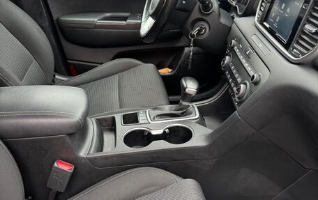 KIA Sportage IV рестайлинг, 2018 год, 2 050 000 рублей, 19 фотография