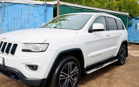 Jeep Grand Cherokee, 2014 год, 2 250 000 рублей, 17 фотография