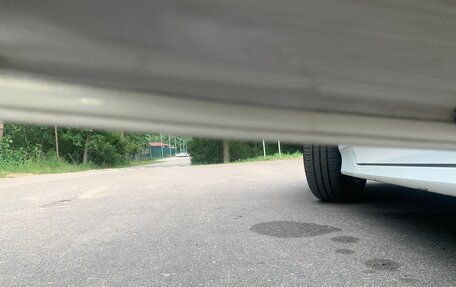 Toyota Prius IV XW50, 2019 год, 1 900 000 рублей, 11 фотография