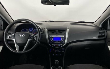 Hyundai Solaris II рестайлинг, 2014 год, 710 000 рублей, 16 фотография