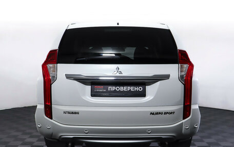 Mitsubishi Pajero Sport III рестайлинг, 2016 год, 2 990 000 рублей, 6 фотография