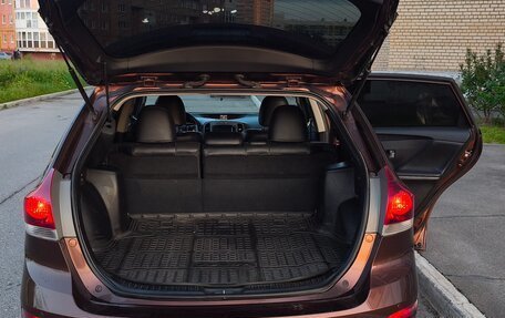 Toyota Venza I, 2013 год, 2 000 000 рублей, 30 фотография