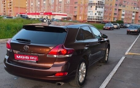 Toyota Venza I, 2013 год, 2 000 000 рублей, 23 фотография