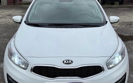 KIA cee'd III, 2018 год, 1 800 000 рублей, 3 фотография