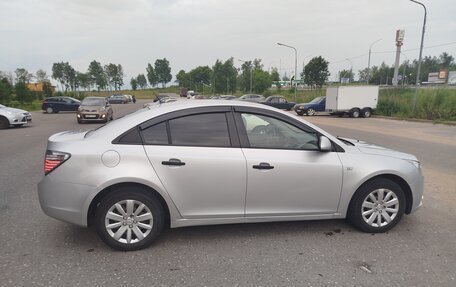 Chevrolet Cruze II, 2012 год, 800 000 рублей, 3 фотография