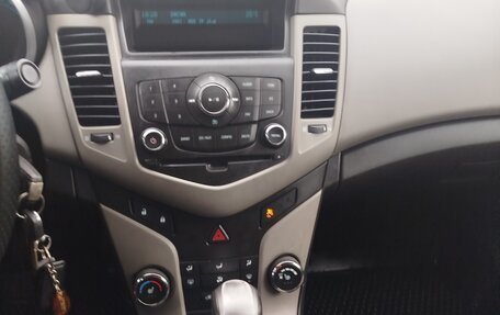 Chevrolet Cruze II, 2012 год, 800 000 рублей, 5 фотография