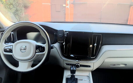 Volvo XC60 II, 2020 год, 3 700 000 рублей, 6 фотография