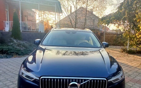 Volvo XC60 II, 2020 год, 3 700 000 рублей, 2 фотография